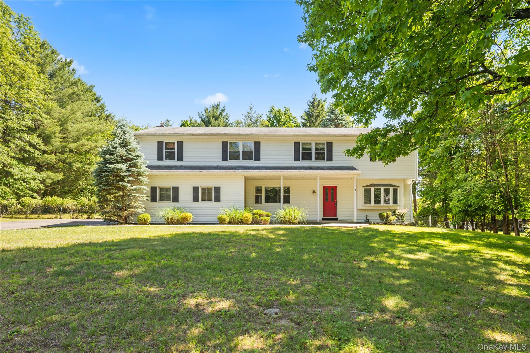 5 Daisy Court Property Photo 2