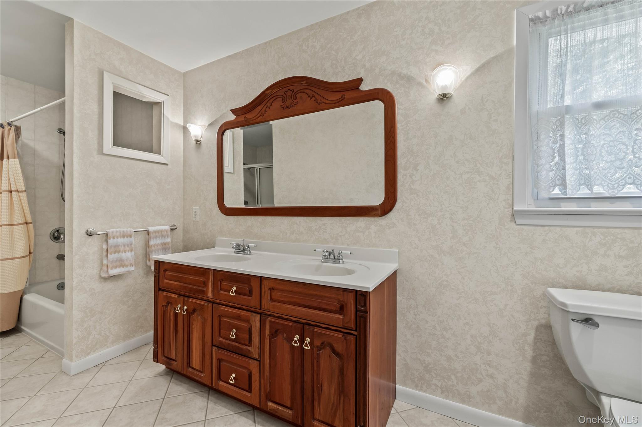 5 Daisy Court Property Photo 21