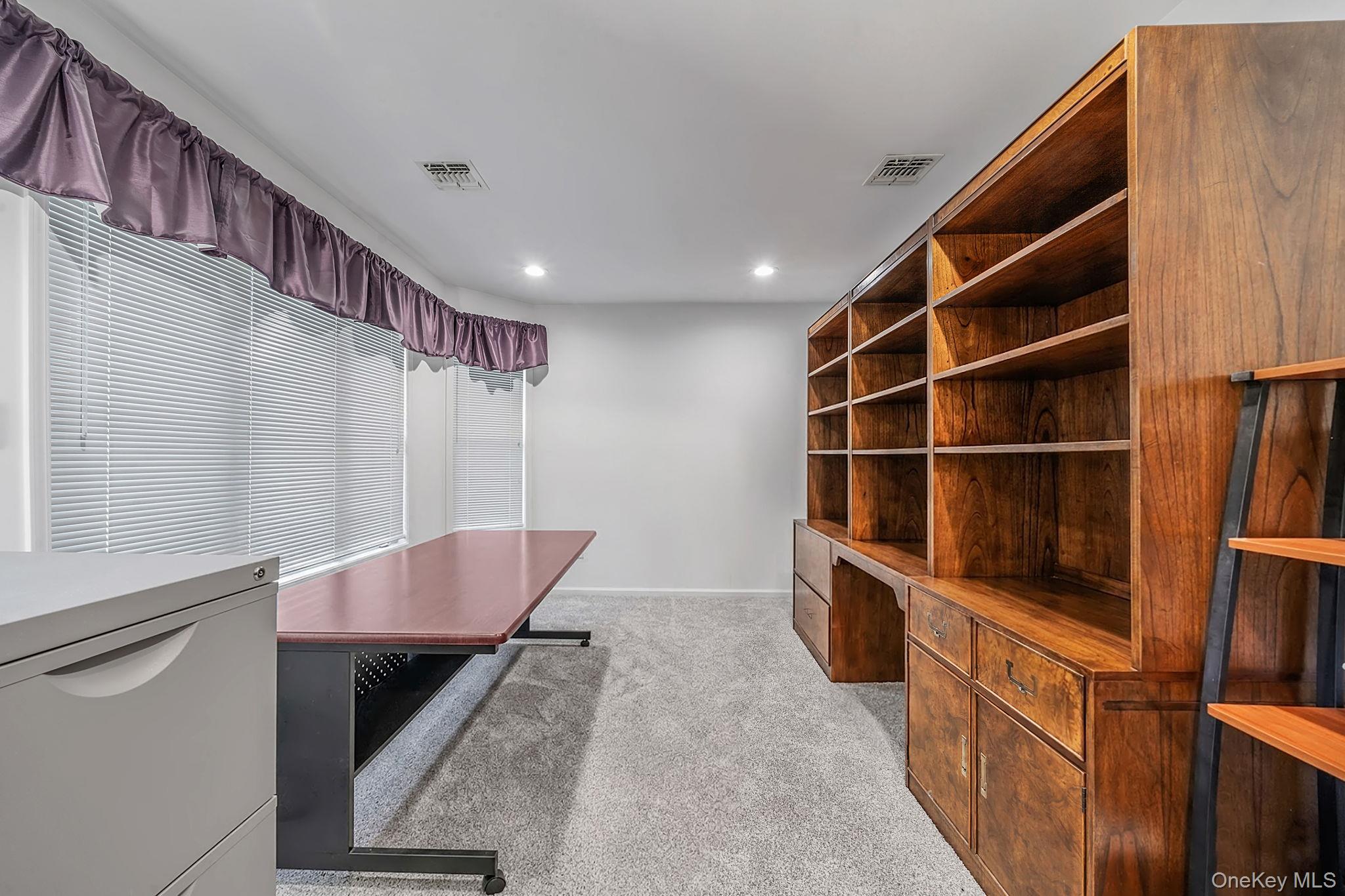 86 Hamlet Drive Property Photo 21