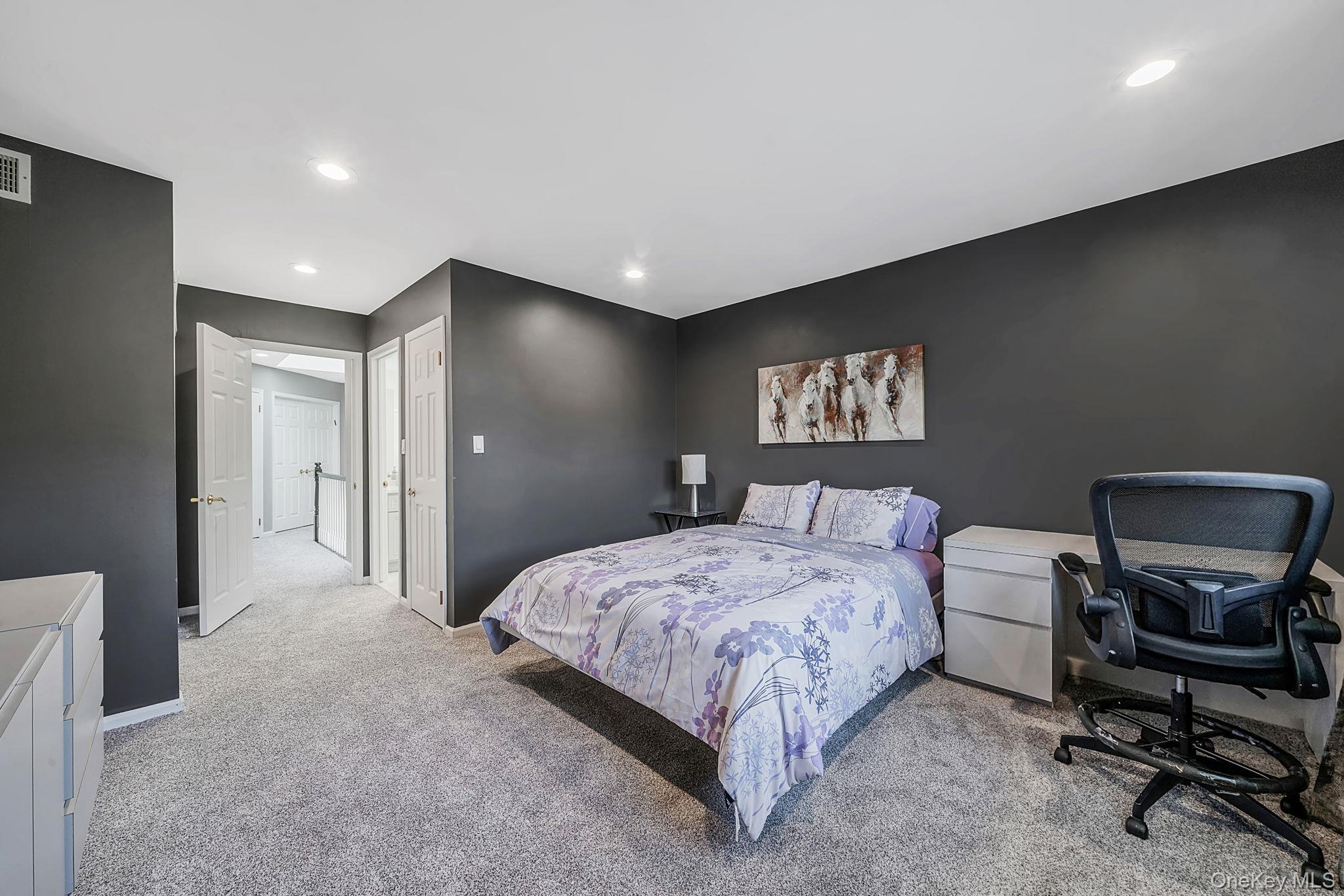 86 Hamlet Drive Property Photo 30