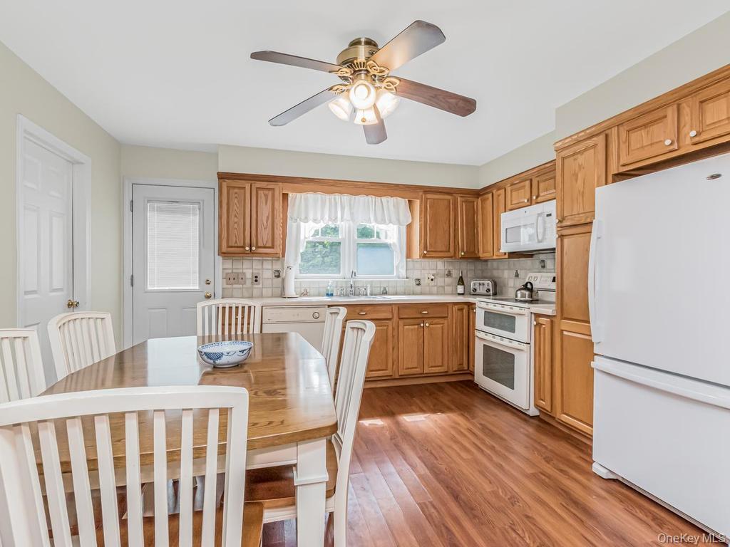 211 Warren Avenue Property Photo 8