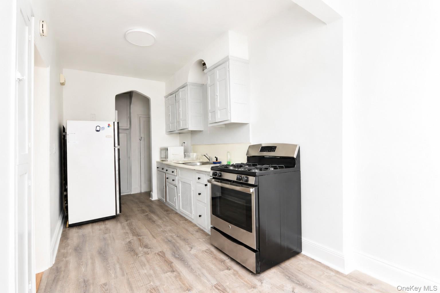 30-41 89th Street Property Photo 10