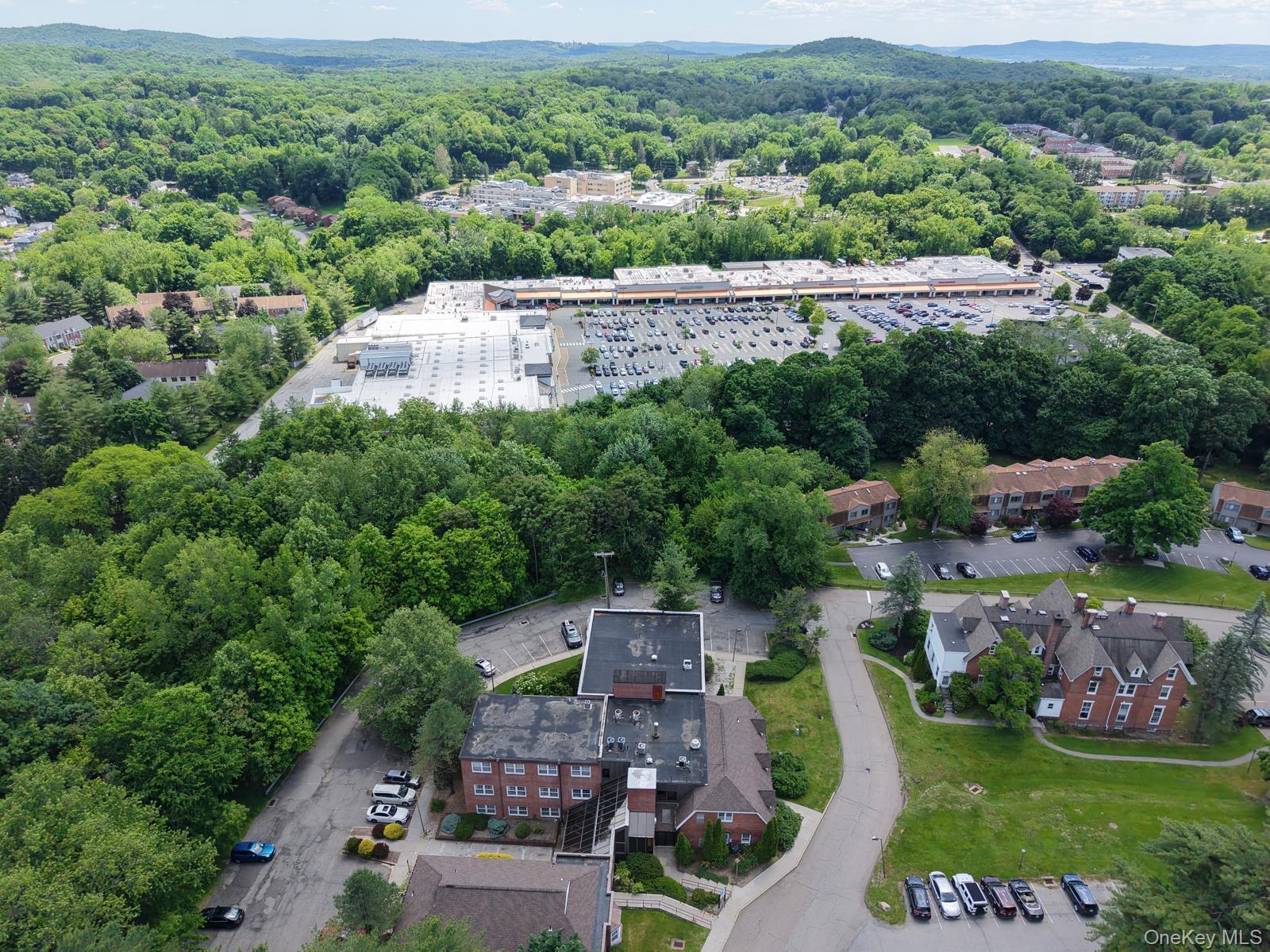 2 Stowe Street Property Photo 2