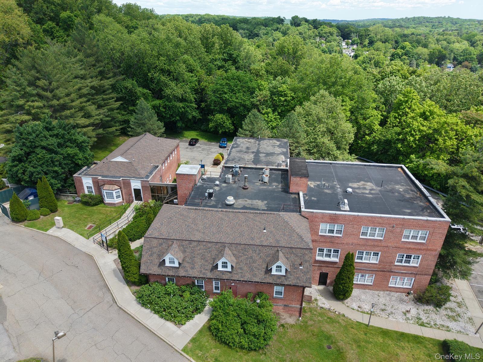 2 Stowe Street Property Photo 5