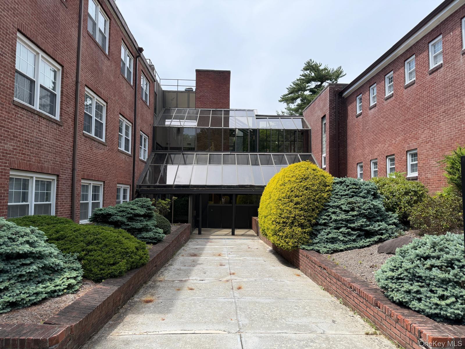 2 Stowe Street Property Photo 13