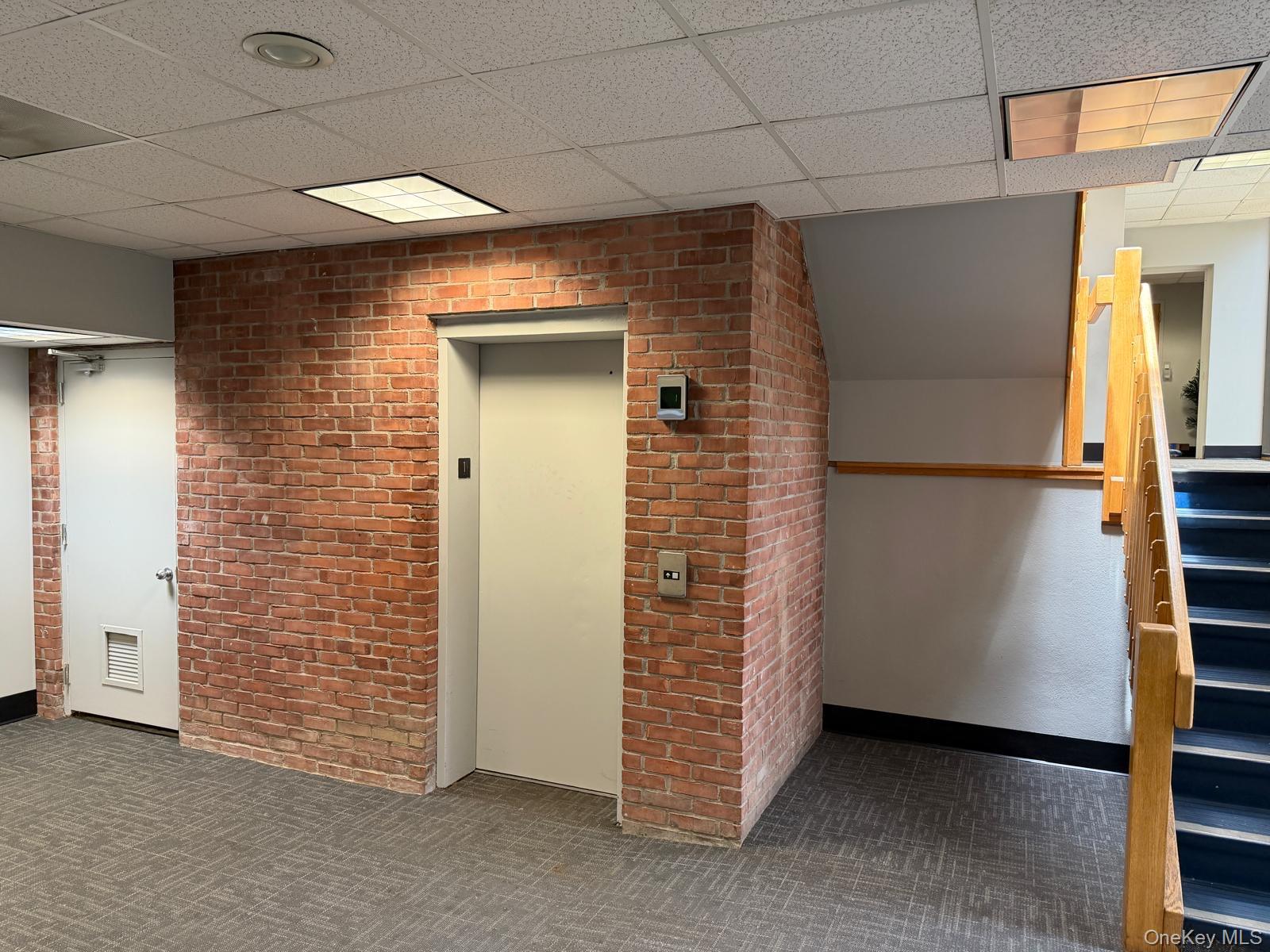 2 Stowe Street Property Photo 17