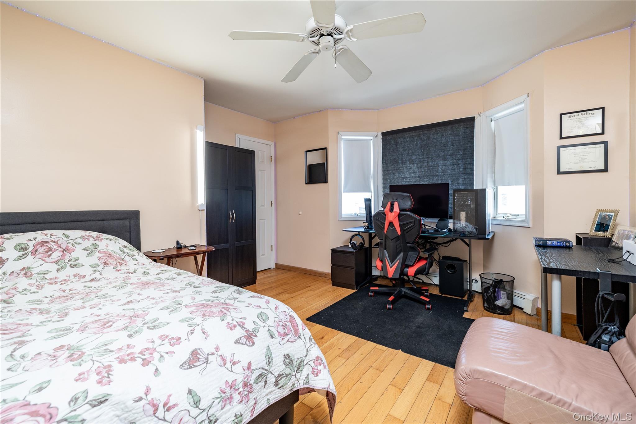 458 E Pine Street Property Photo 22