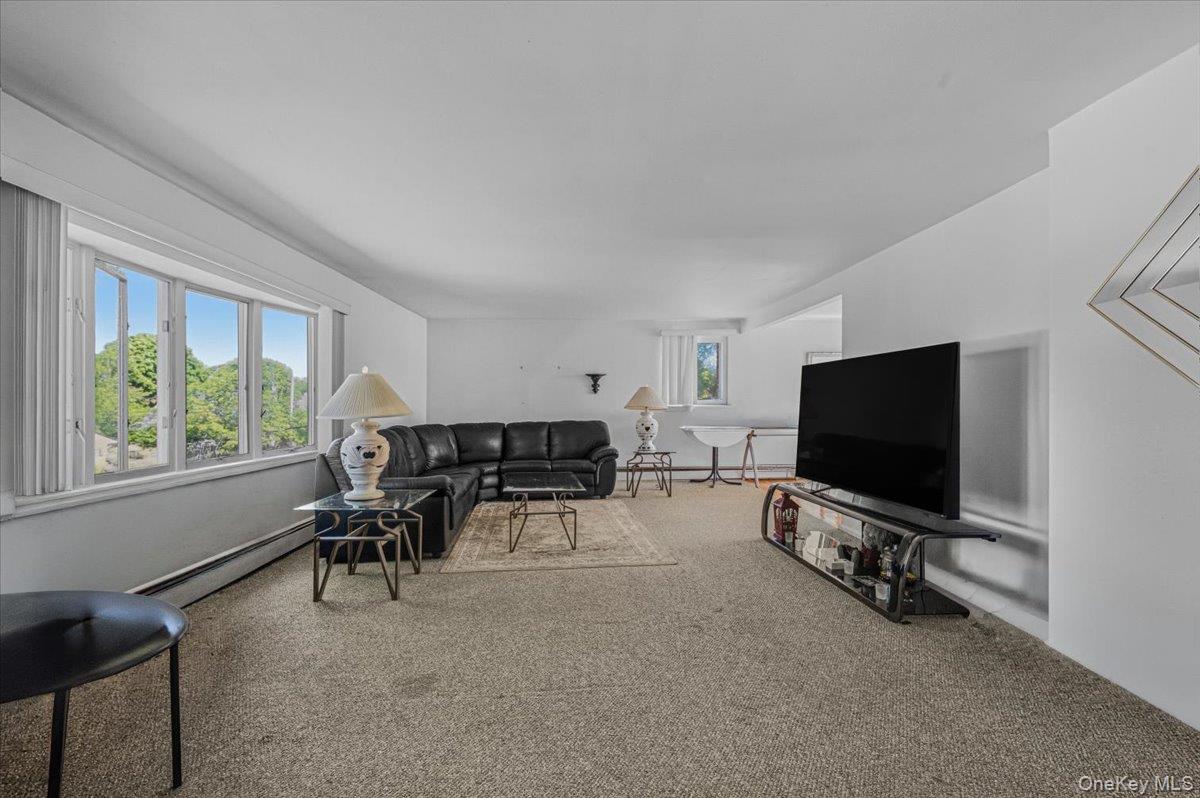 37 Westchester Avenue Property Photo 9