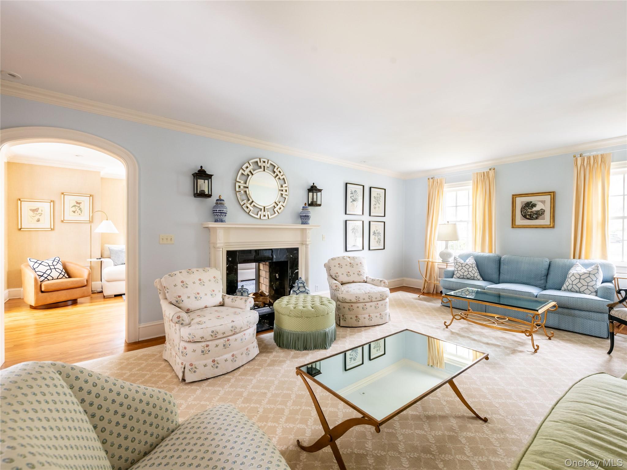 170 Manhasset Woods Road Property Photo 7