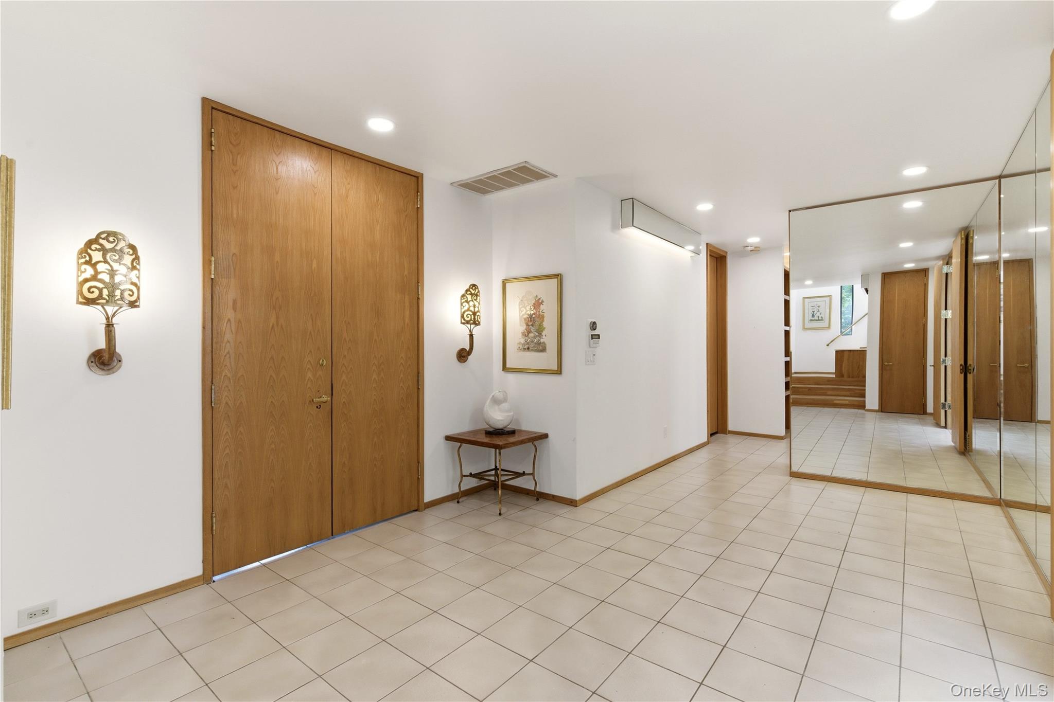 6 Deepwood Court Property Photo 5