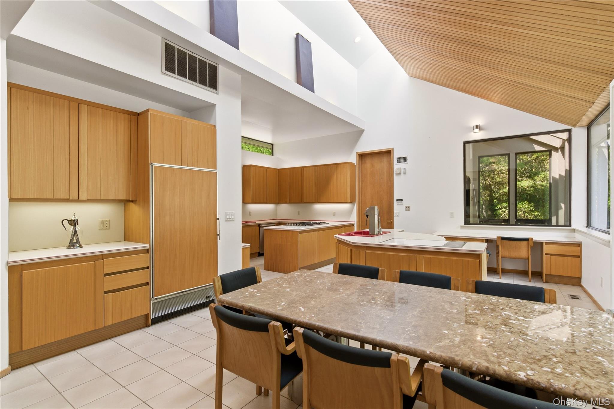 6 Deepwood Court Property Photo 12