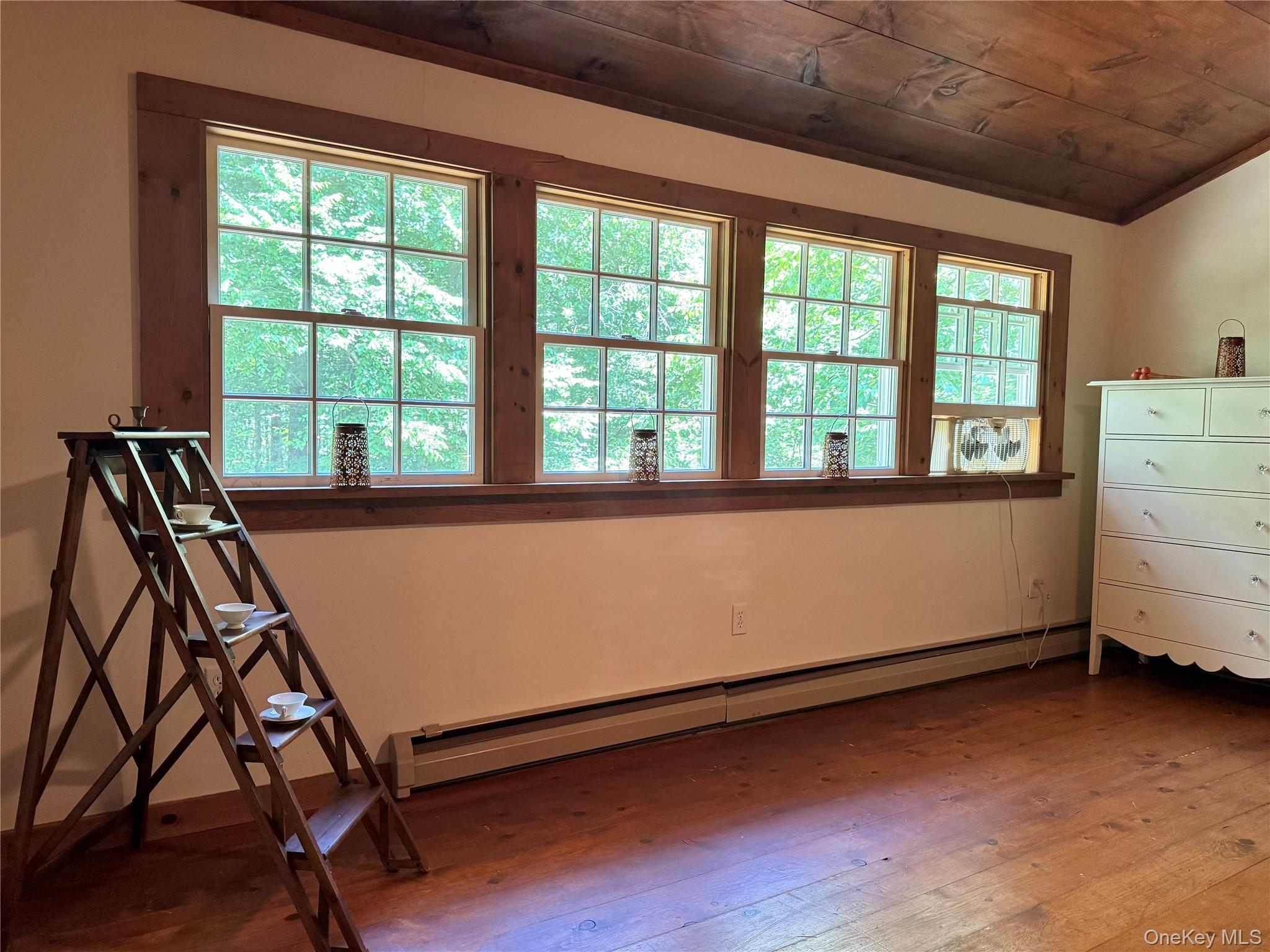 695 Wolf Hill Road Property Photo 33