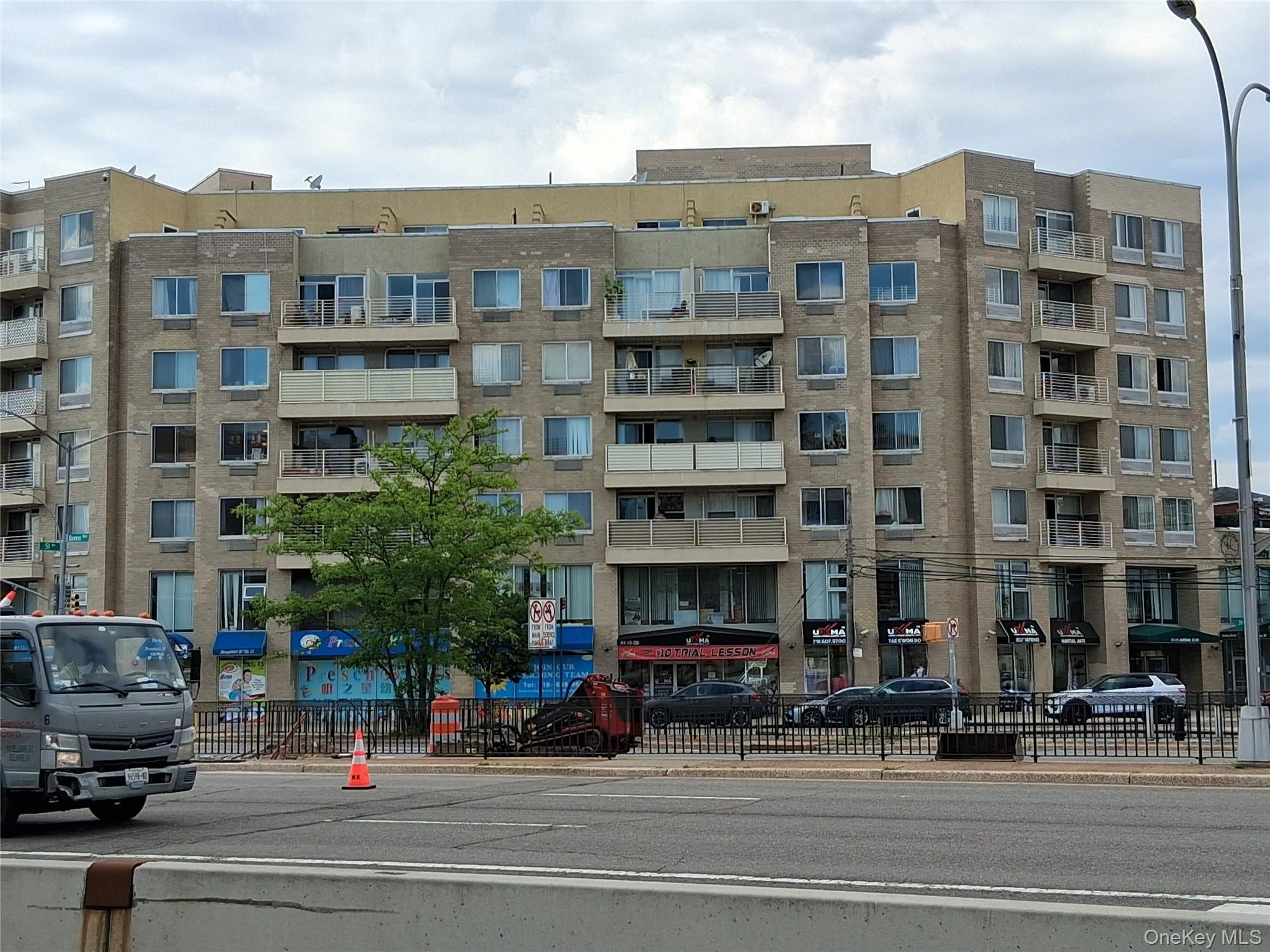 81-15 Queens Boulevard 4j Property Photo 14