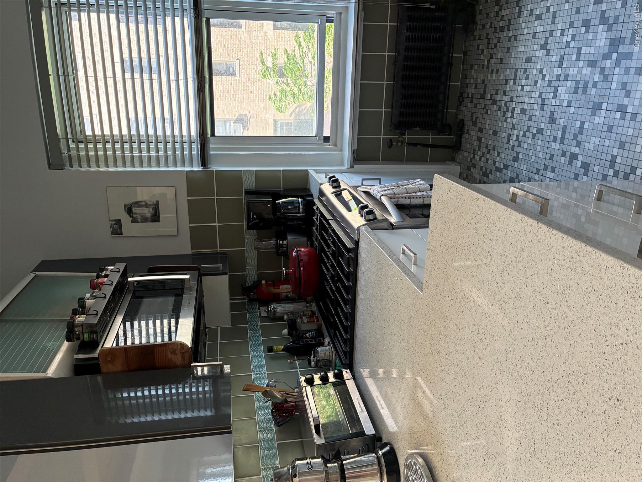 250 Cabrini Boulevard 4a Property Photo 11