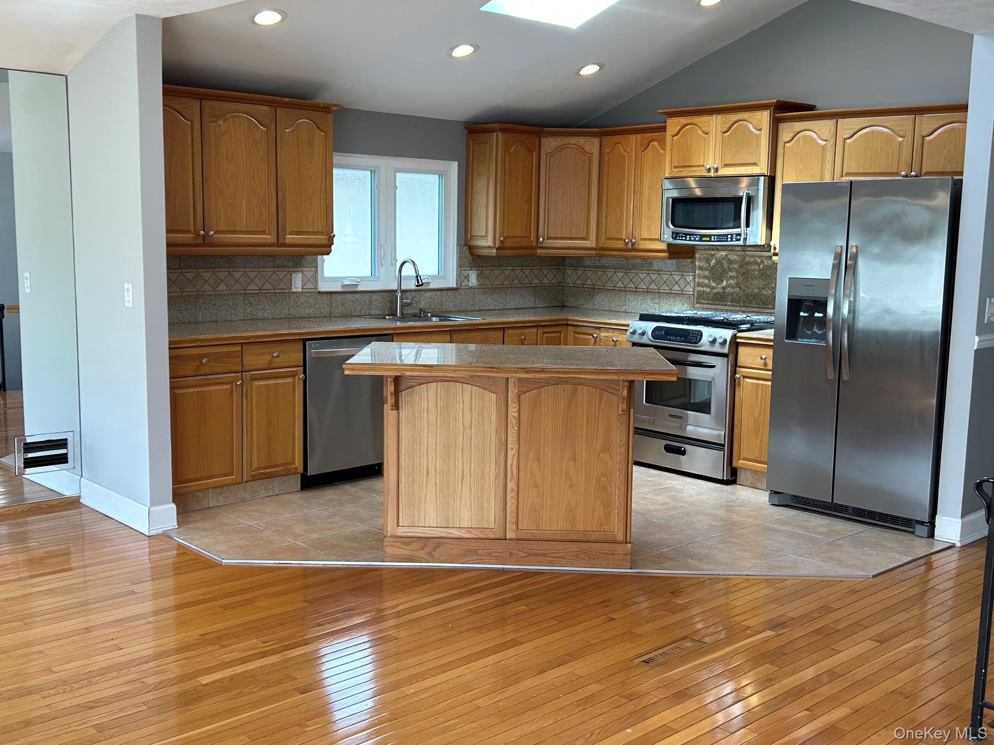 179 Gervil Street Property Photo 6
