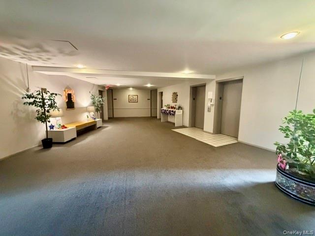1 Lakeview Drive 4-0 Property Photo 3