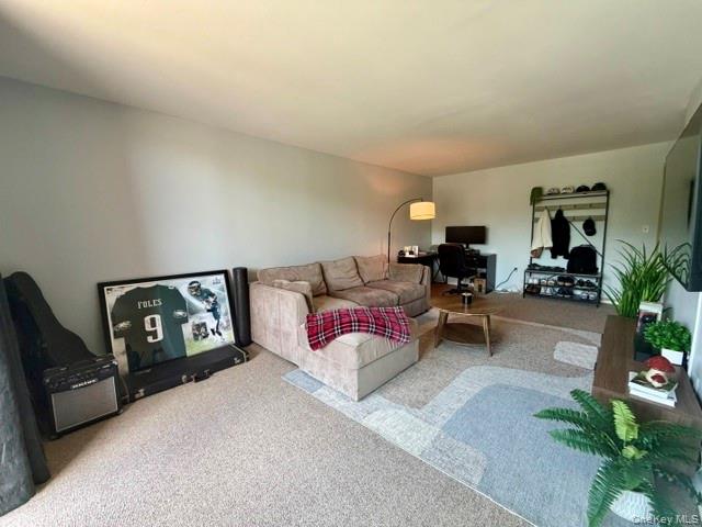1 Lakeview Drive 4-0 Property Photo 6