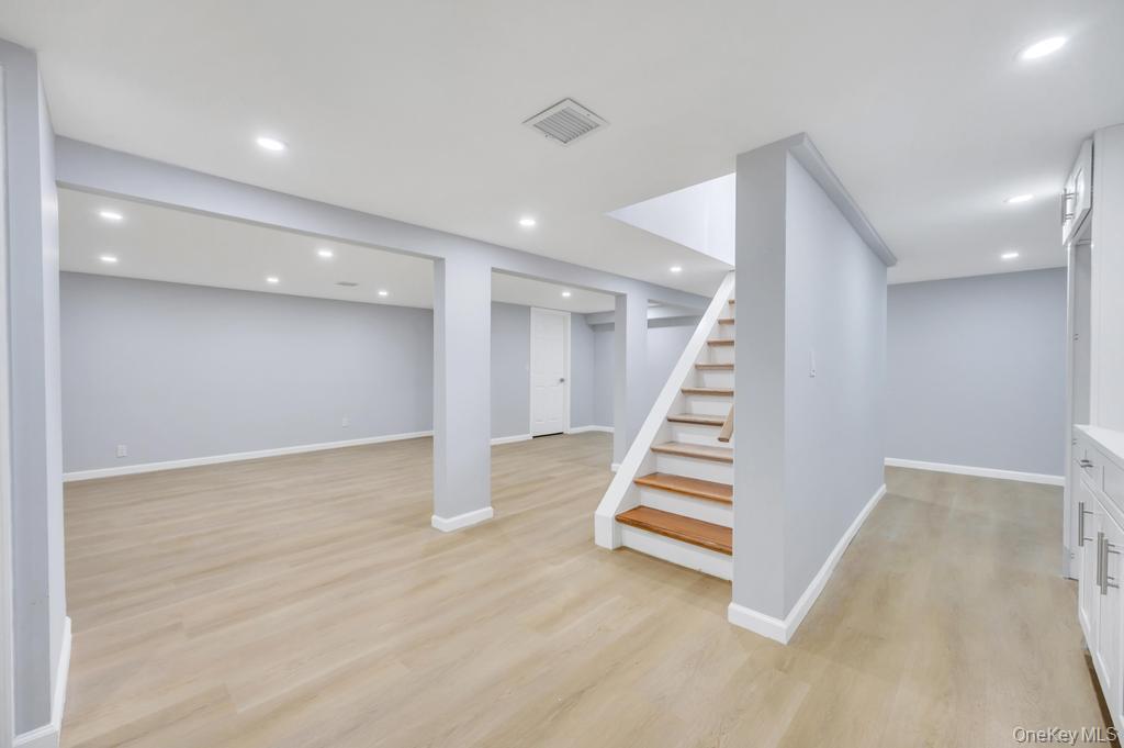 59 E Cedar Street Property Photo 19