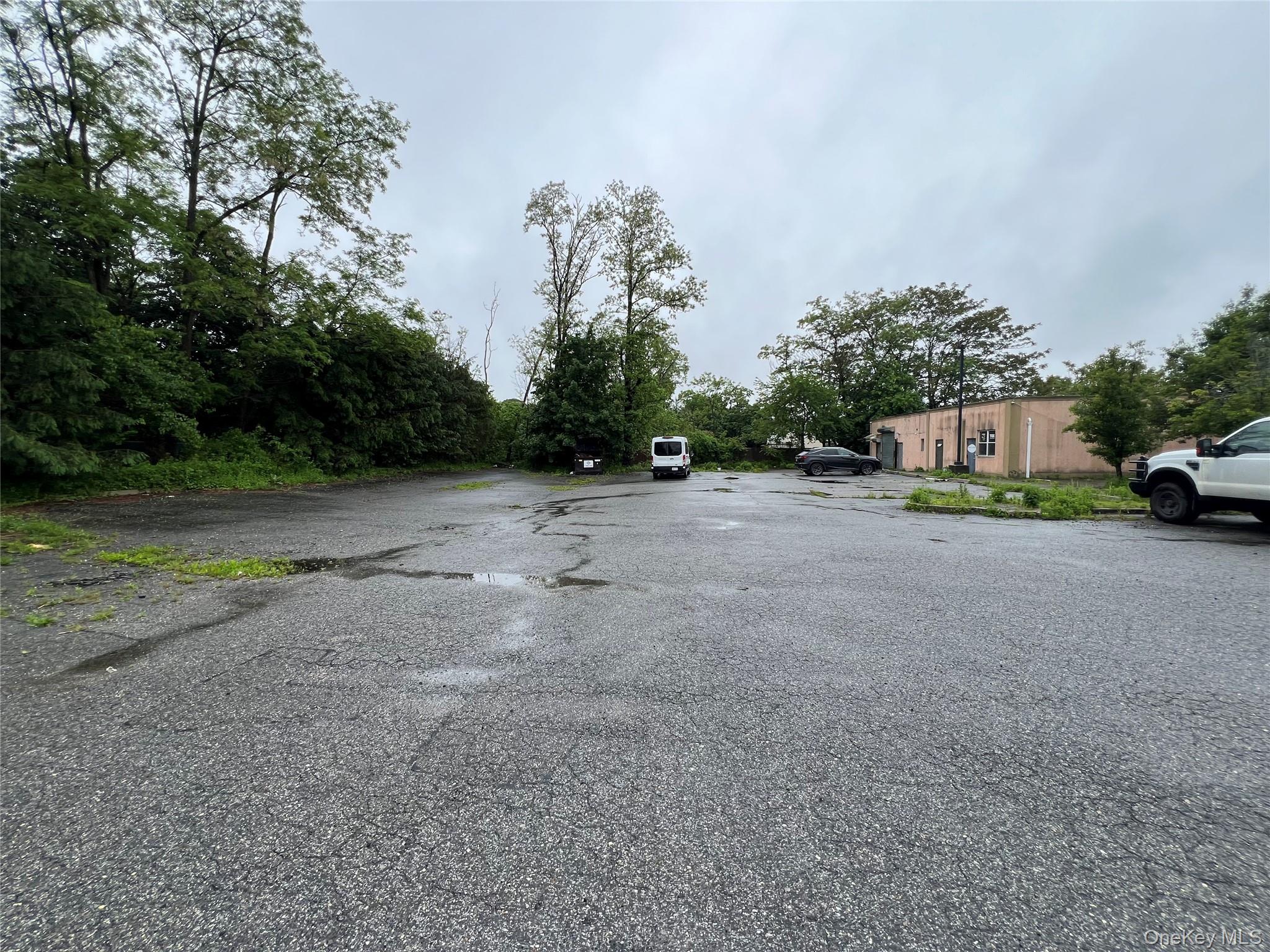 3012 A Jericho Turnpike Property Photo 13
