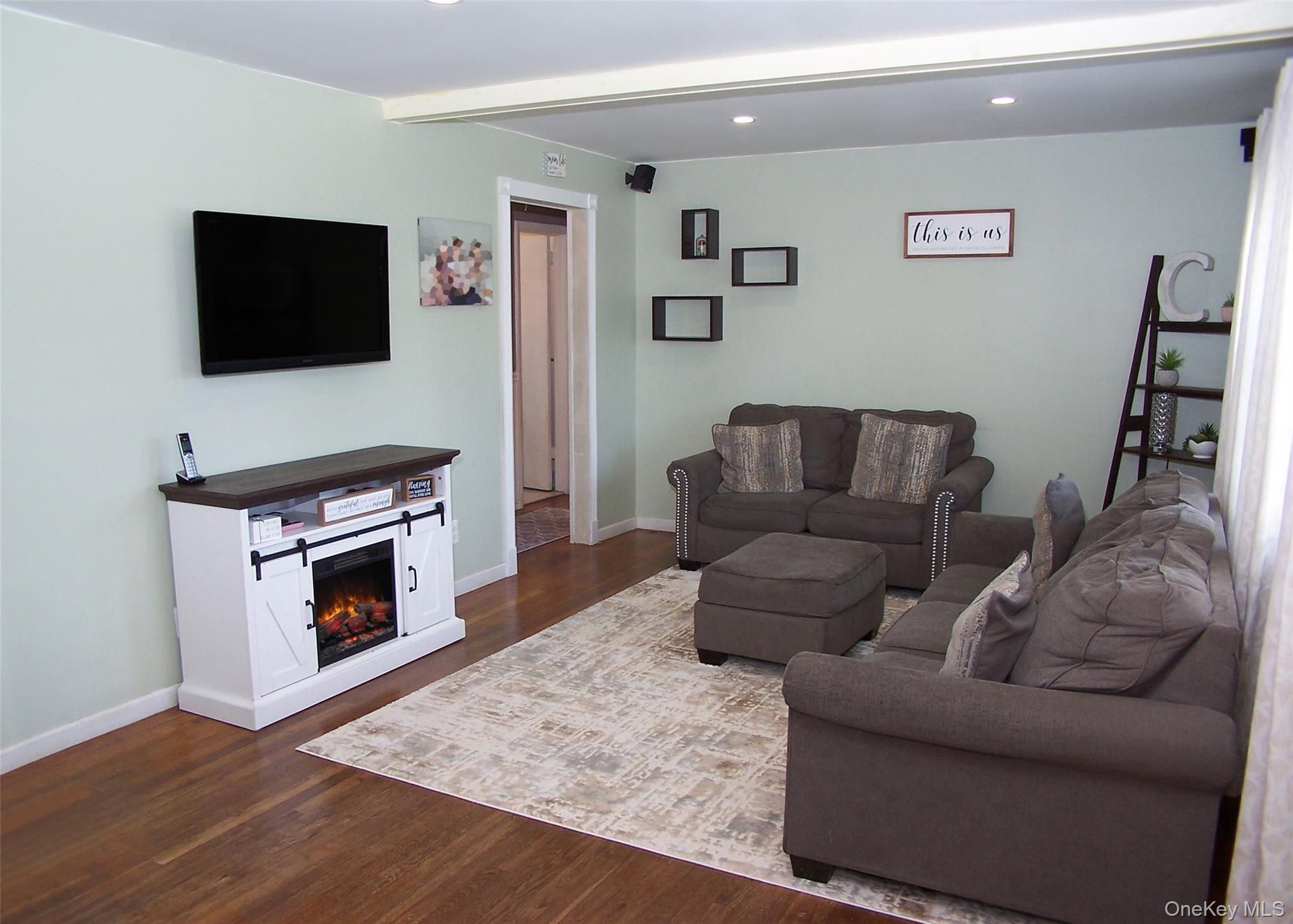 31 Saint Joseph Avenue Property Photo 3