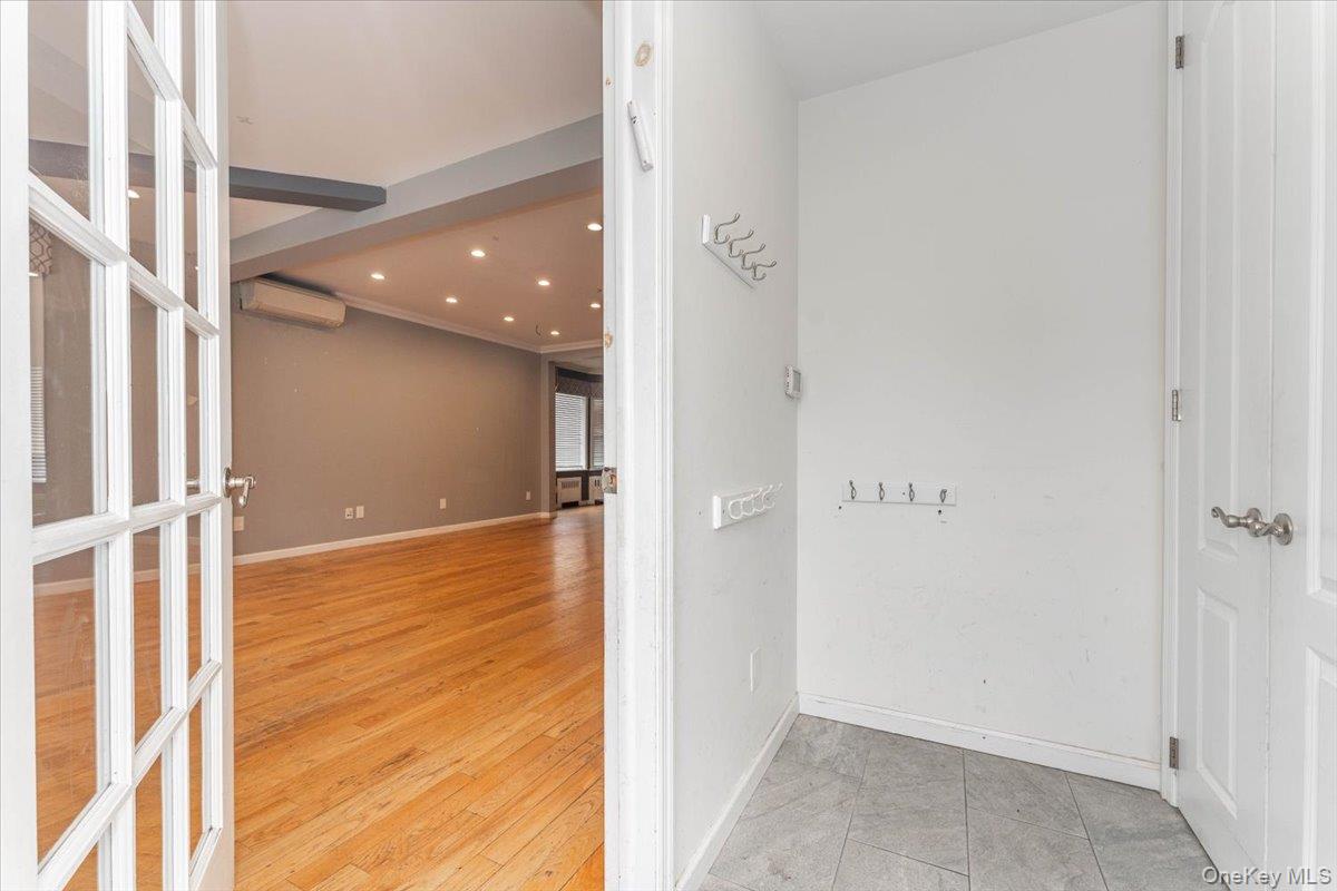 164 Jefferson Street Property Photo 2