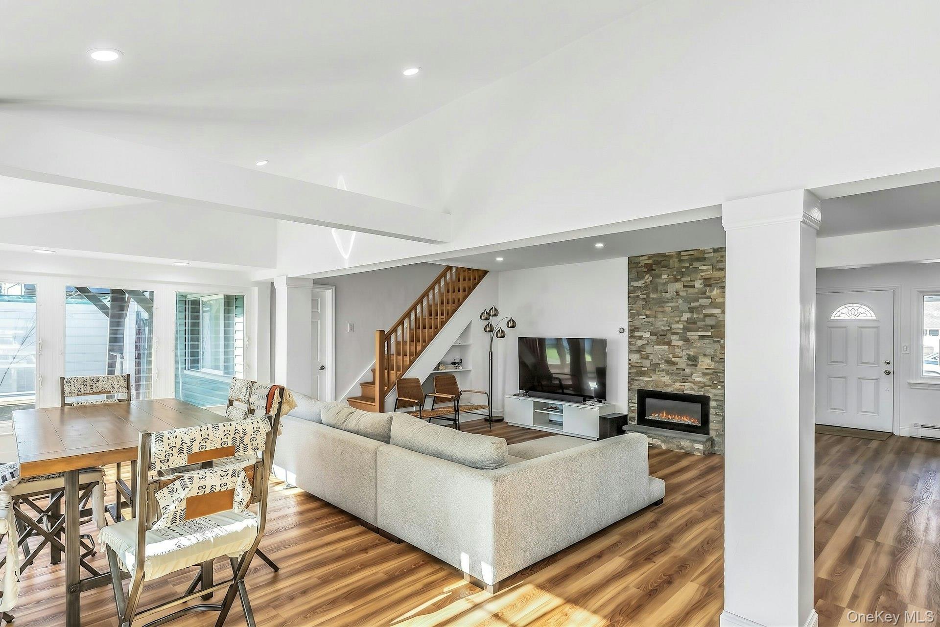 38 Fireplace Lane Property Photo 13