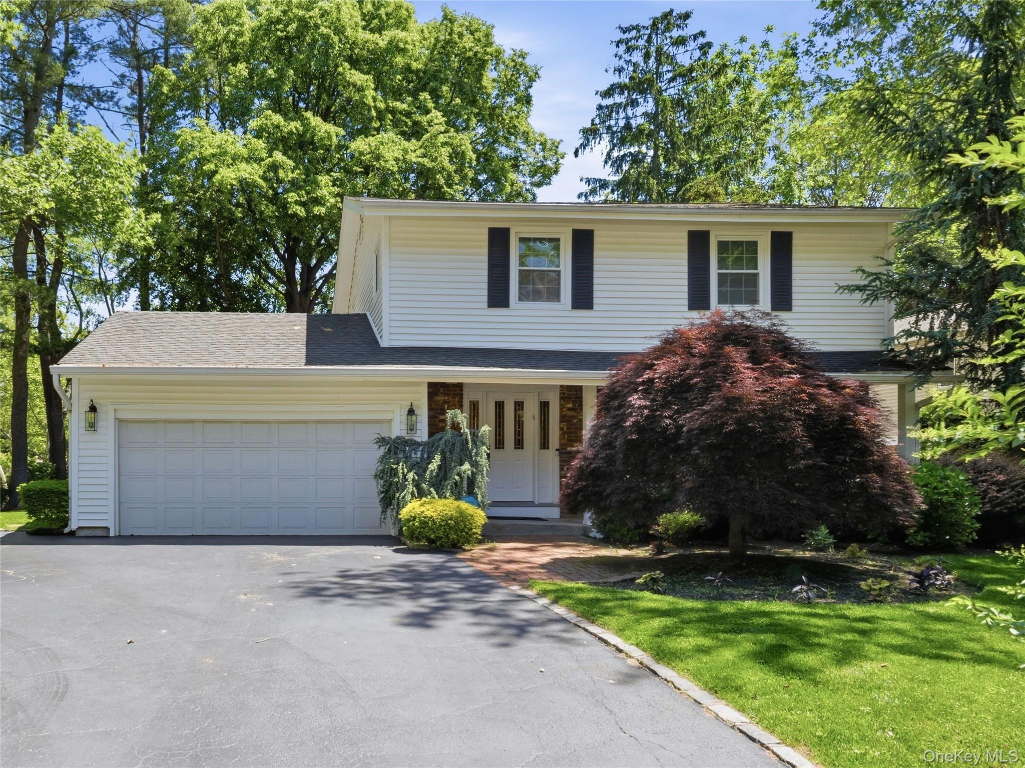 161 Cow Neck Road Property Photo 1