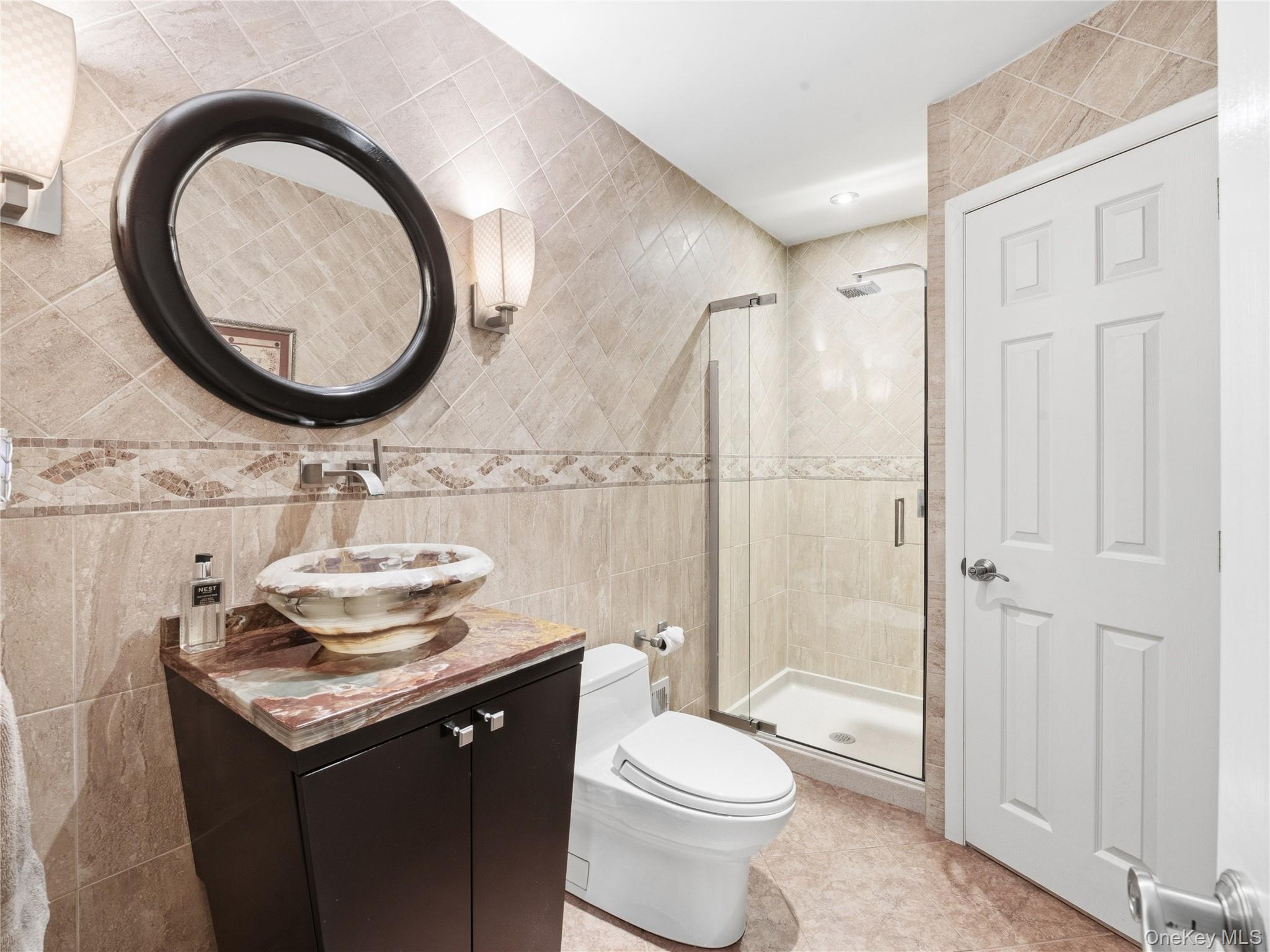 161 Cow Neck Road Property Photo 16