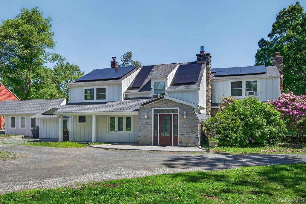 51 Pinesbridge Road Property Photo 1
