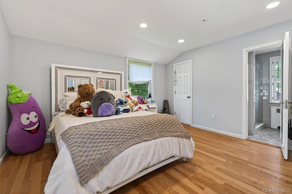 51 Pinesbridge Road Property Photo 8