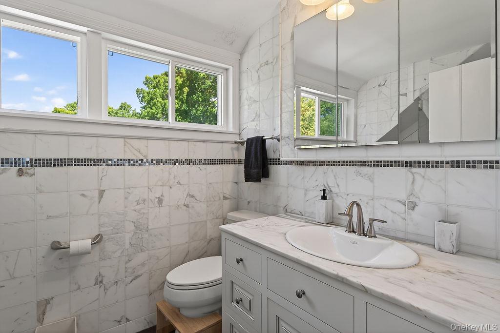 51 Pinesbridge Road Property Photo 14