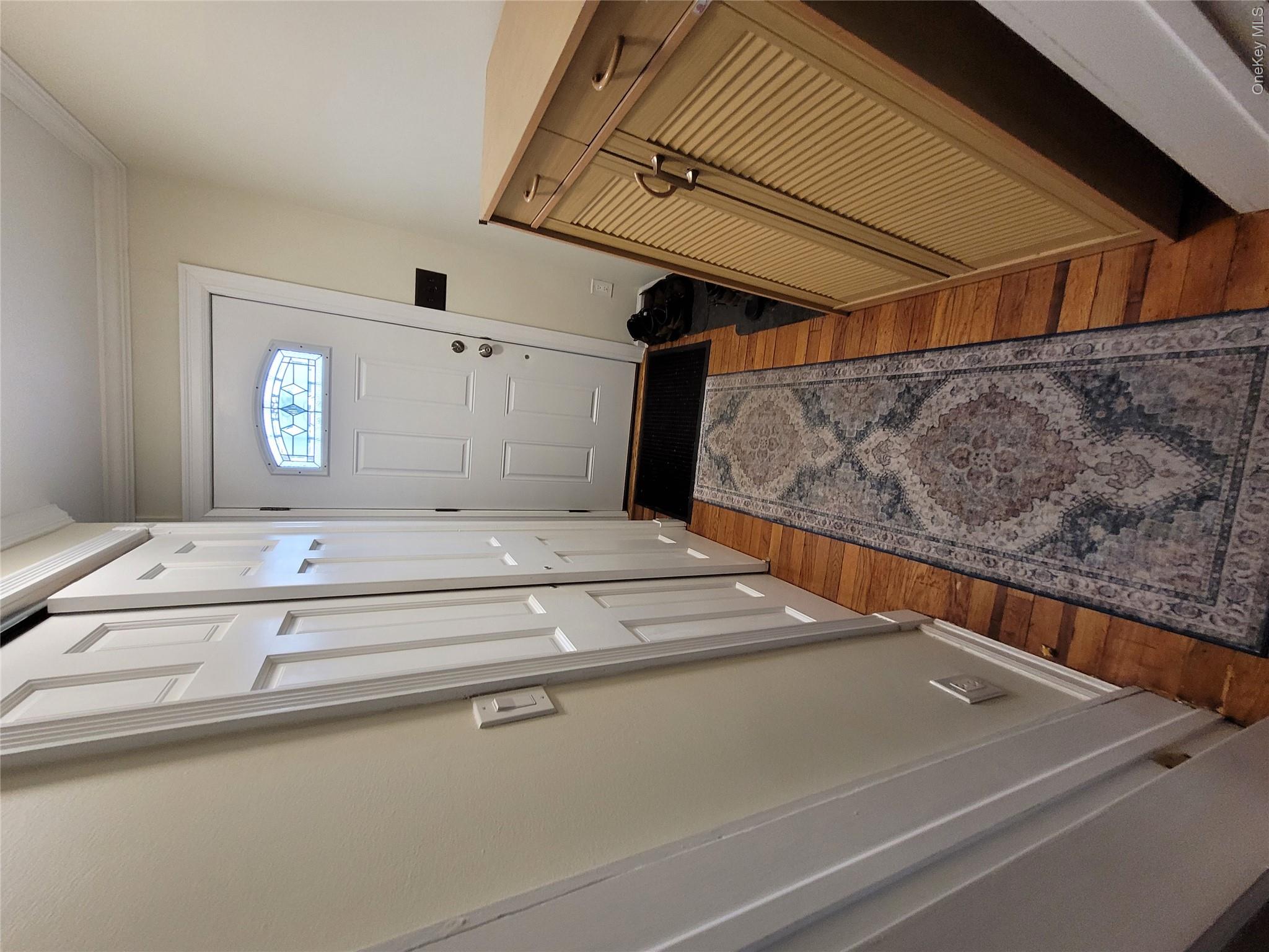 33-34 172nd Street Property Photo 2