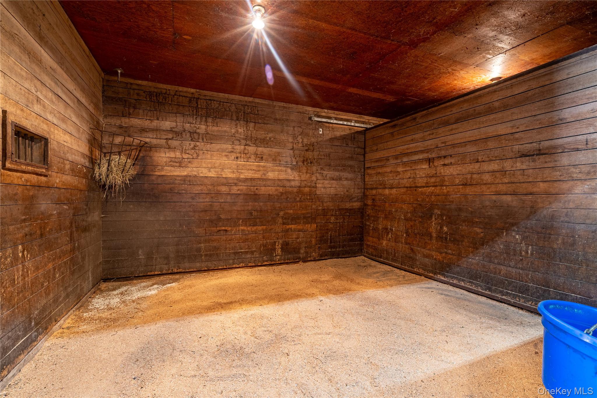 83 Pucker Street Property Photo 8