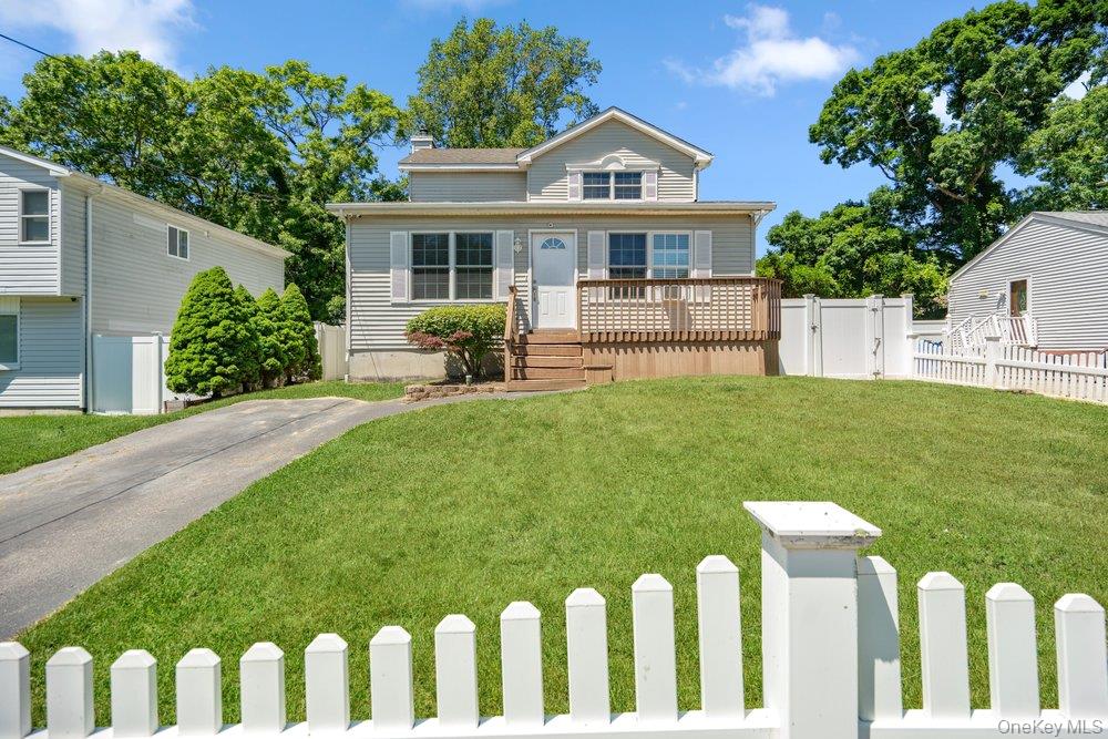 16 Gores Drive Property Photo 1
