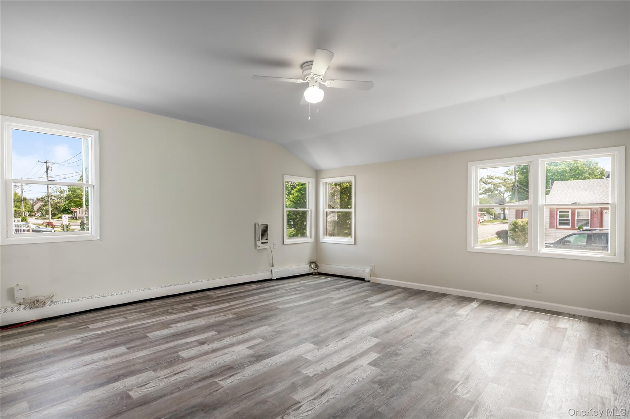 161 Baisley Avenue Property Photo 4