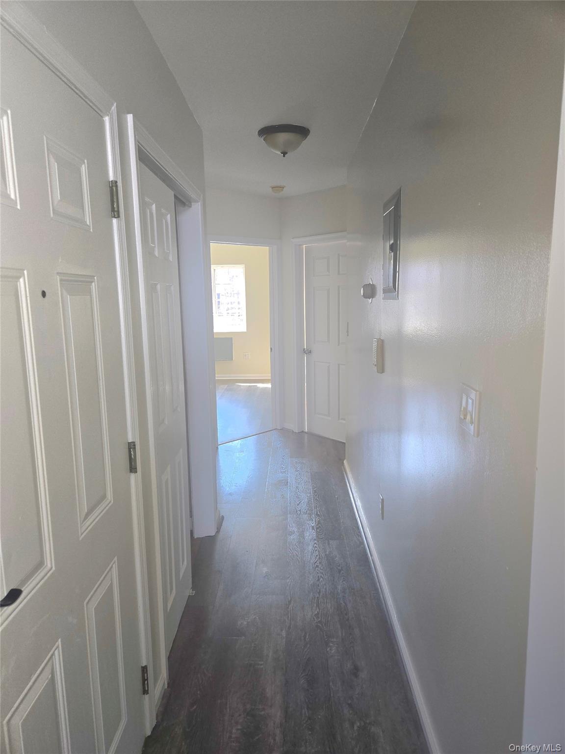 404 E 54th Street 3 Property Photo 7