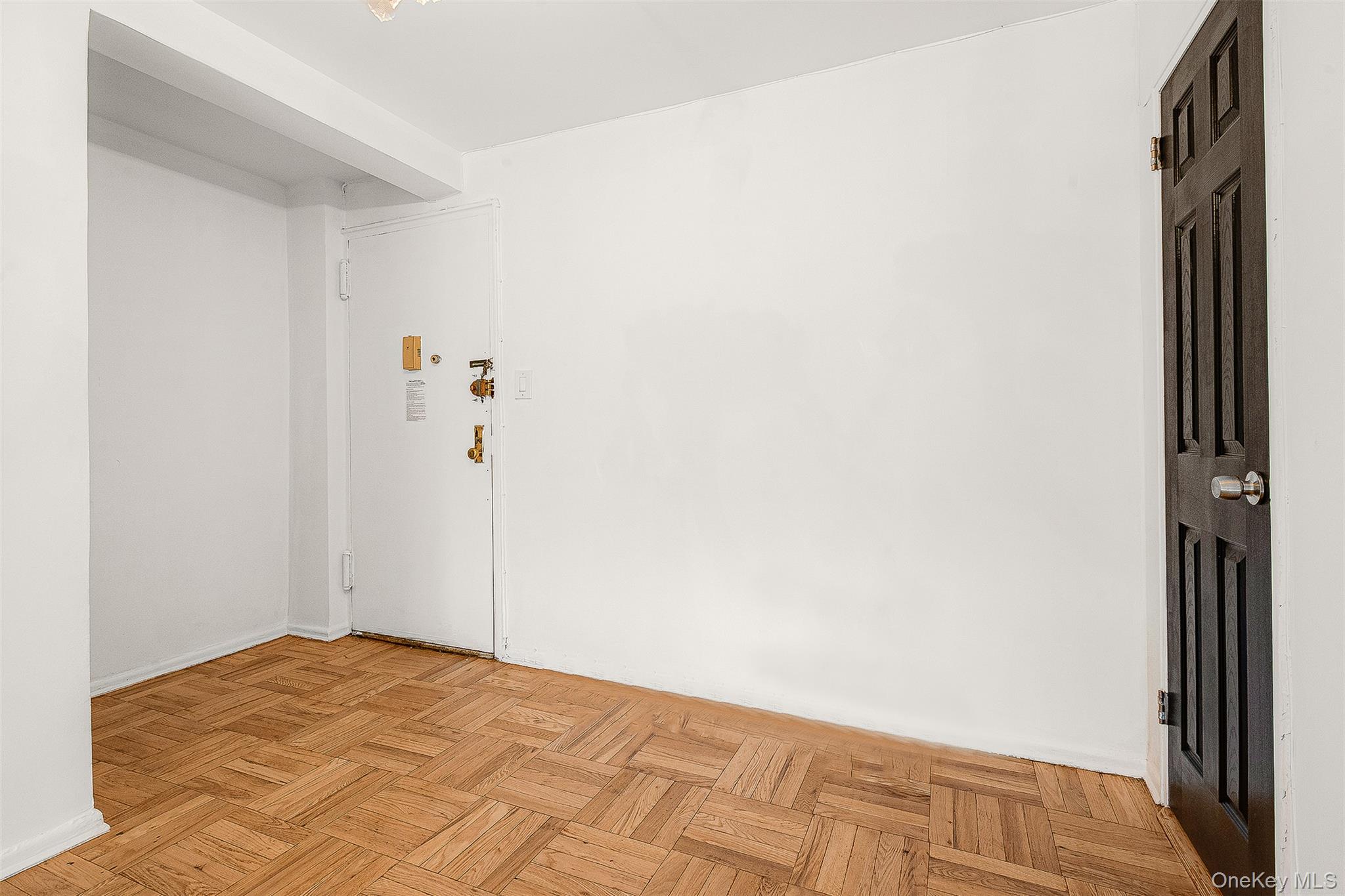 94-30 60th Avenue 1h Property Photo 4