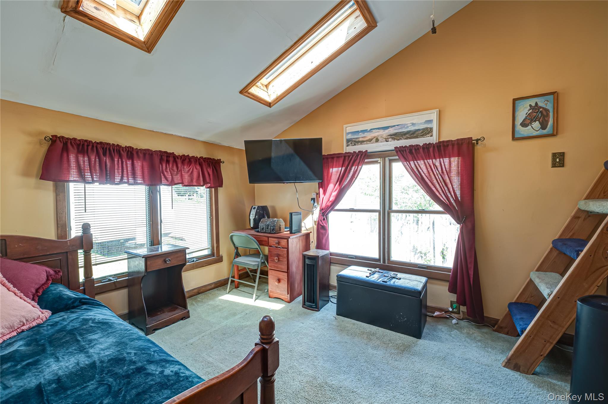 135 Howard Street Property Photo 4