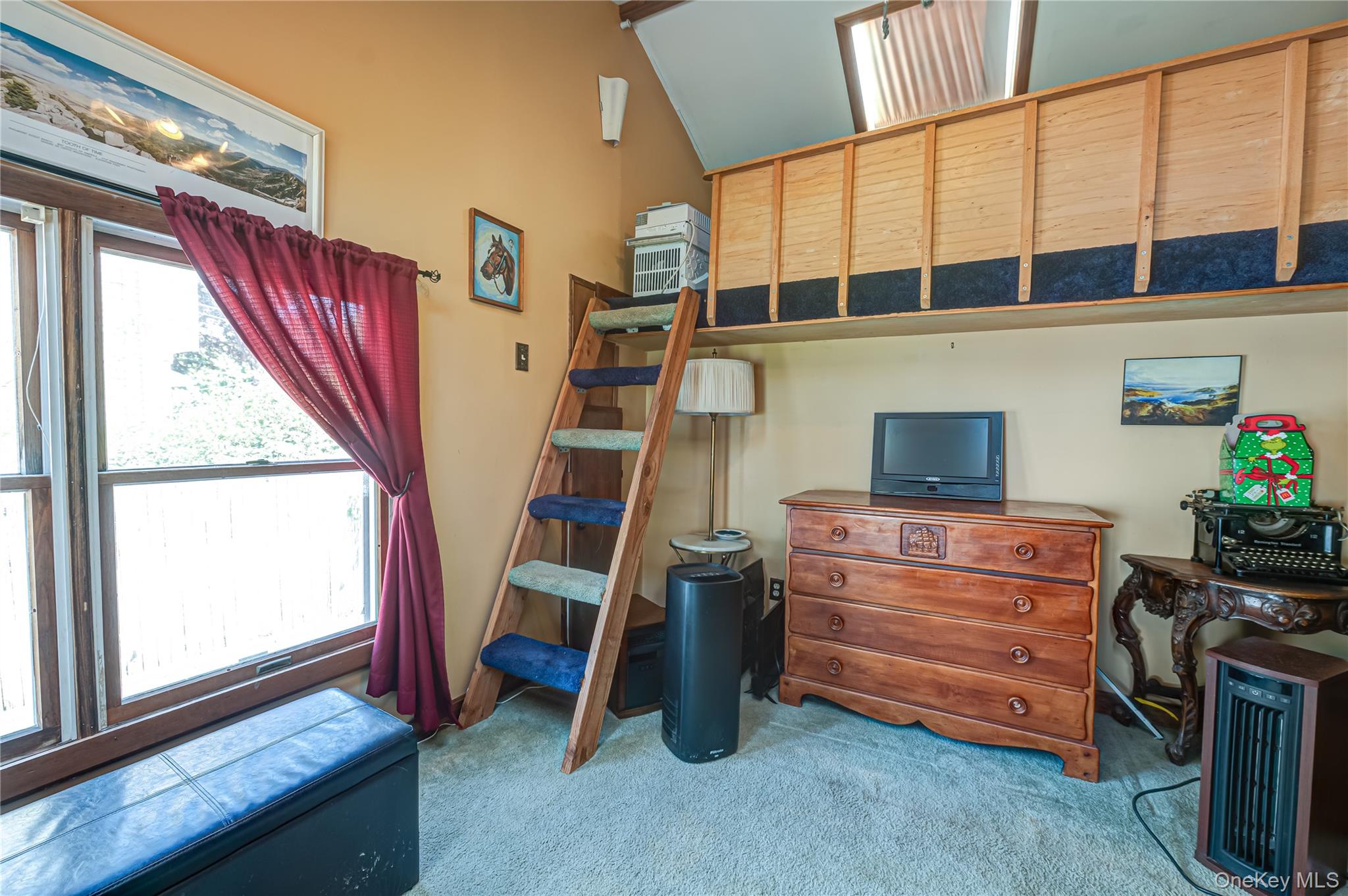135 Howard Street Property Photo 9