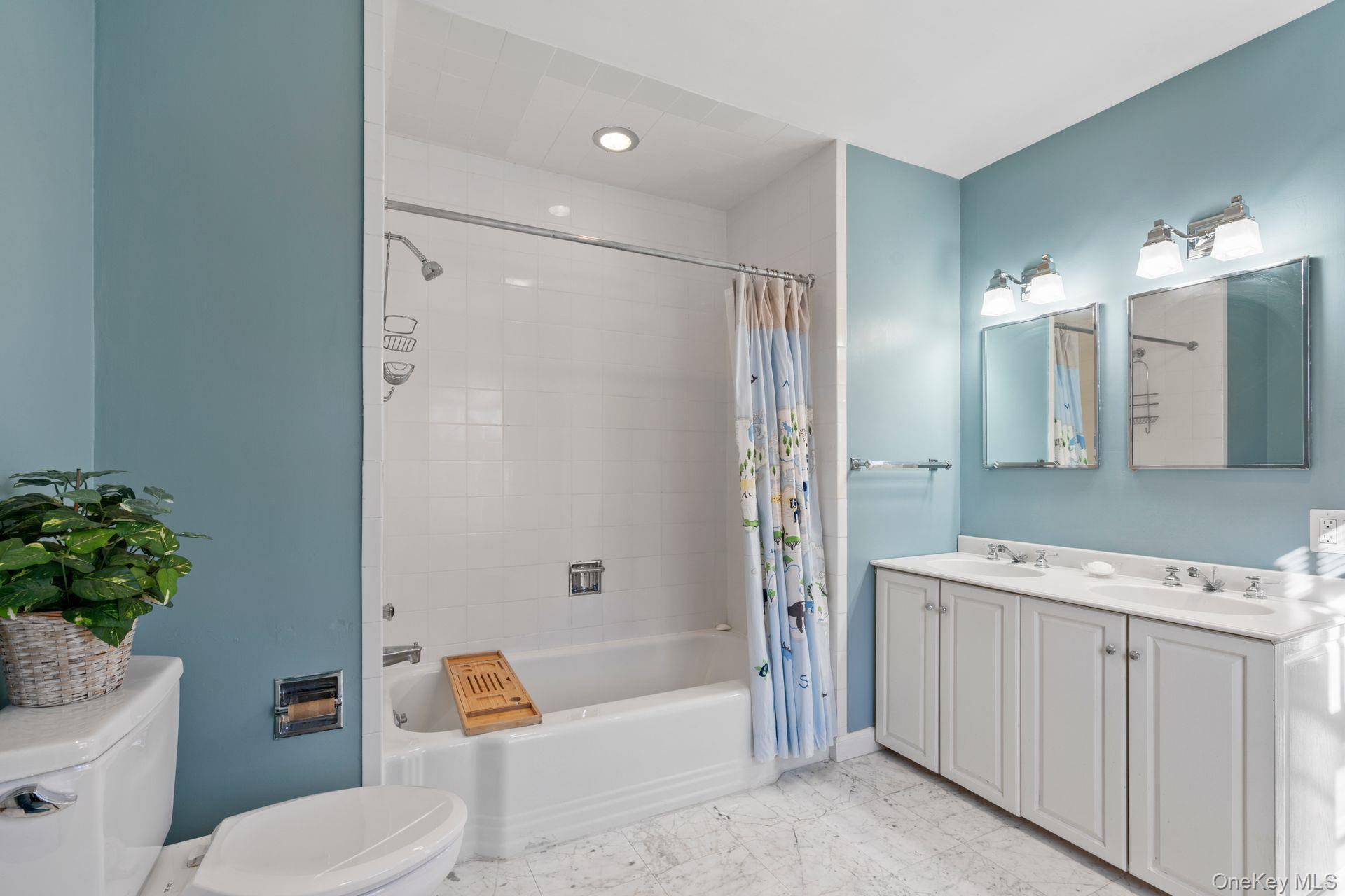 8 Stonegate Lane Property Photo 27
