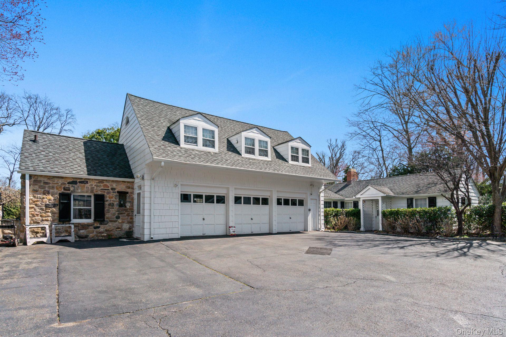 8 Stonegate Lane Property Photo 35