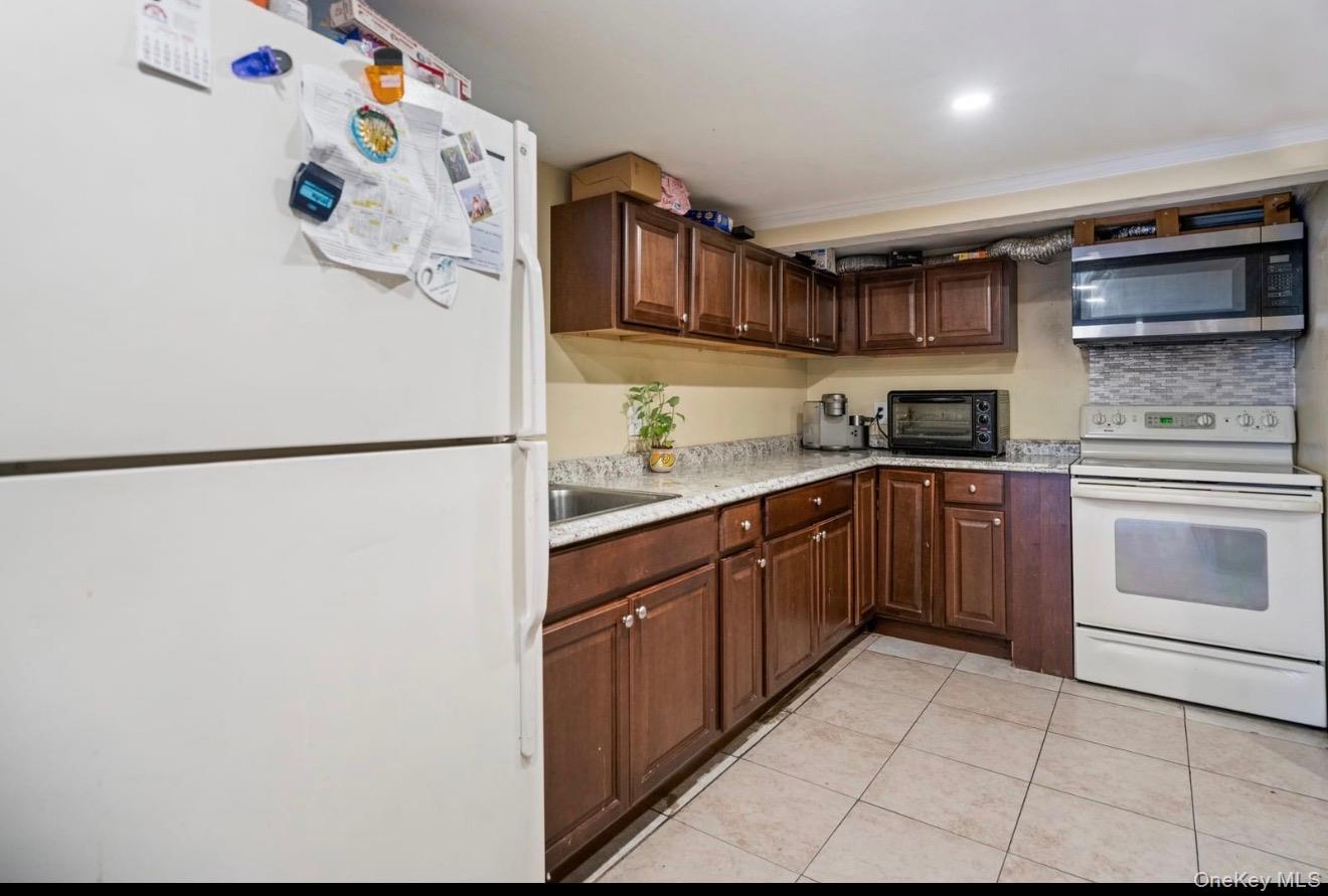 47 Bushwick Avenue Property Photo 16