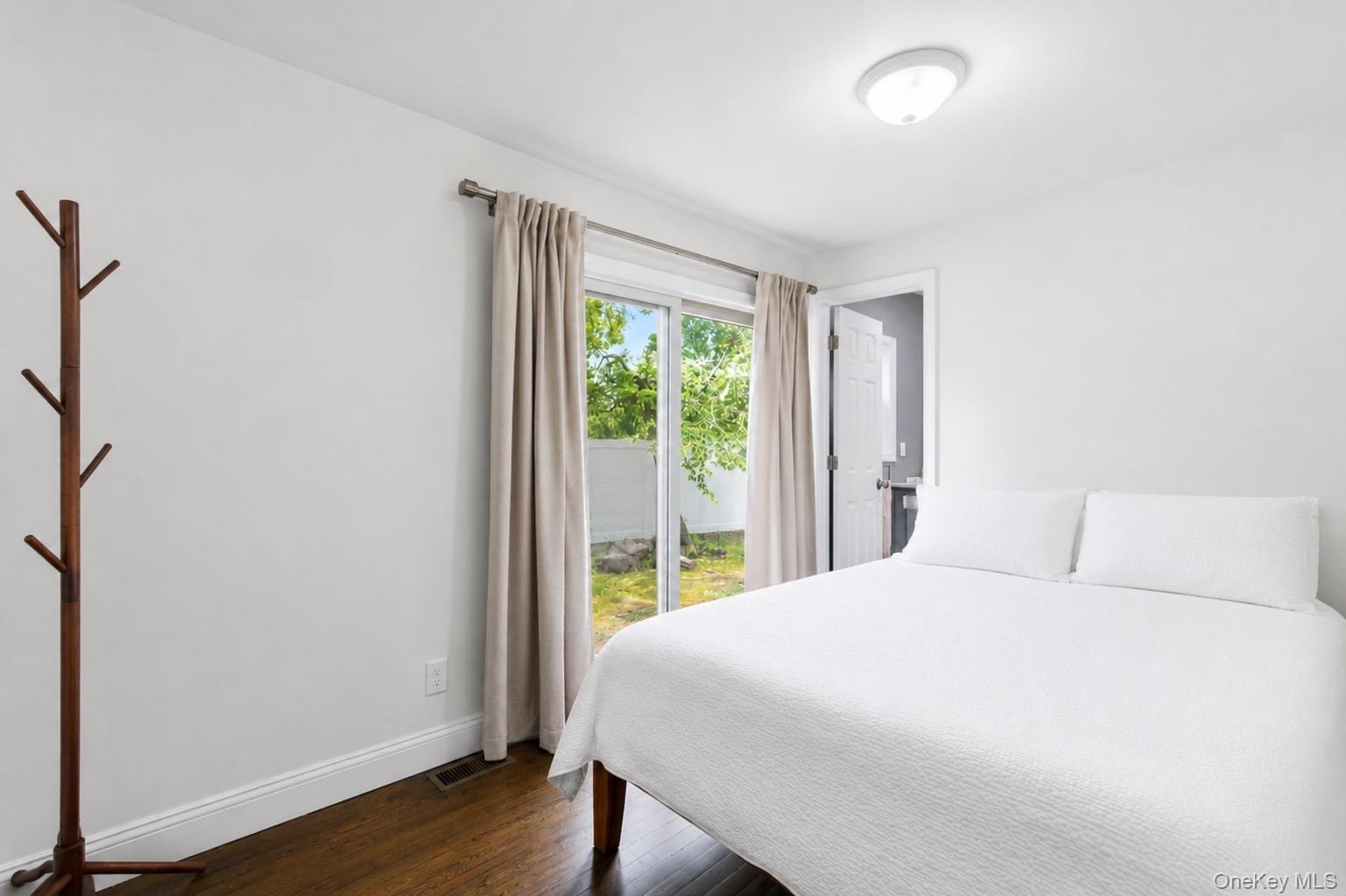 2 Taft Avenue Property Photo 21