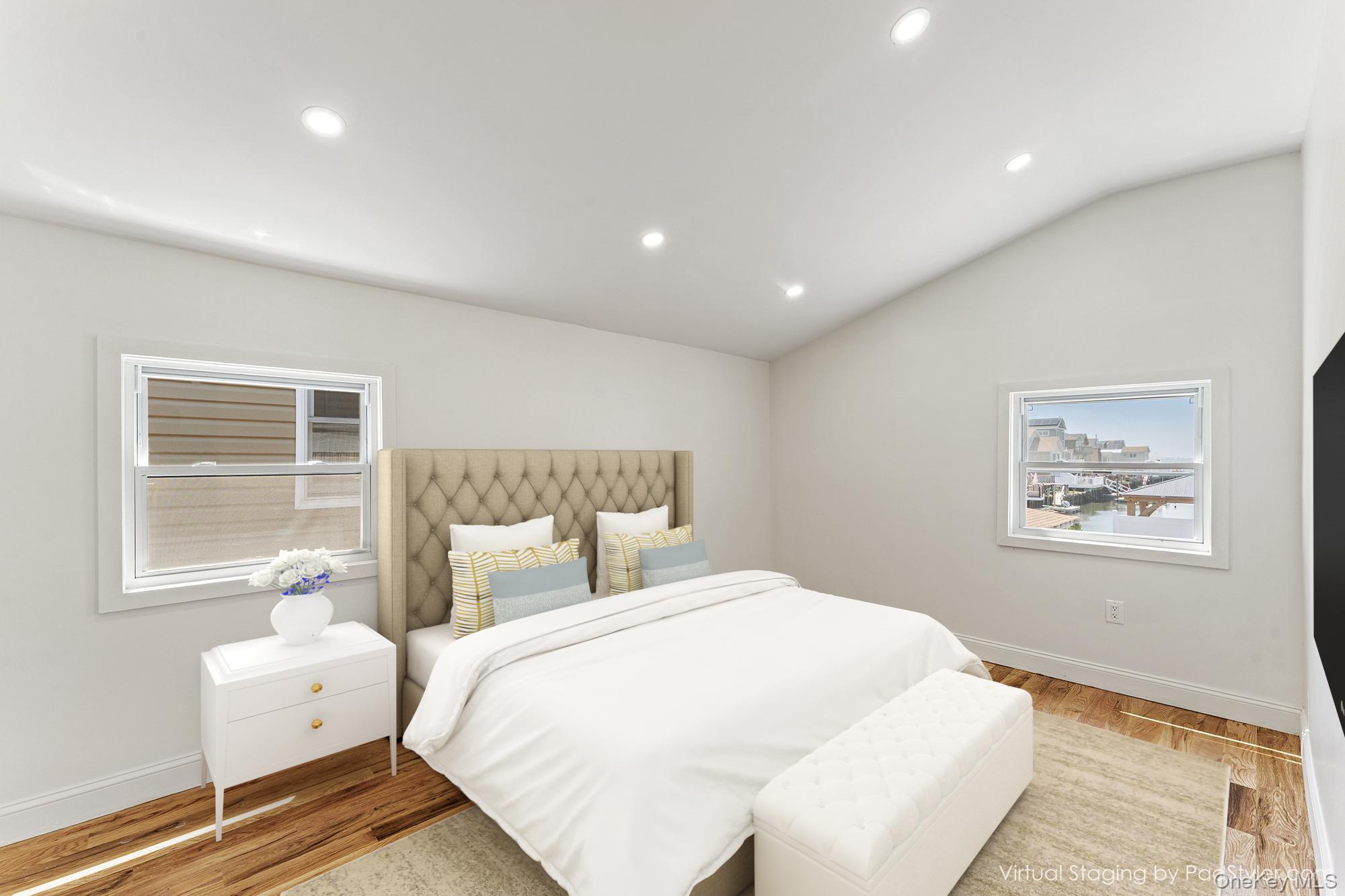 1107 Cross Bay Boulevard Property Photo 8