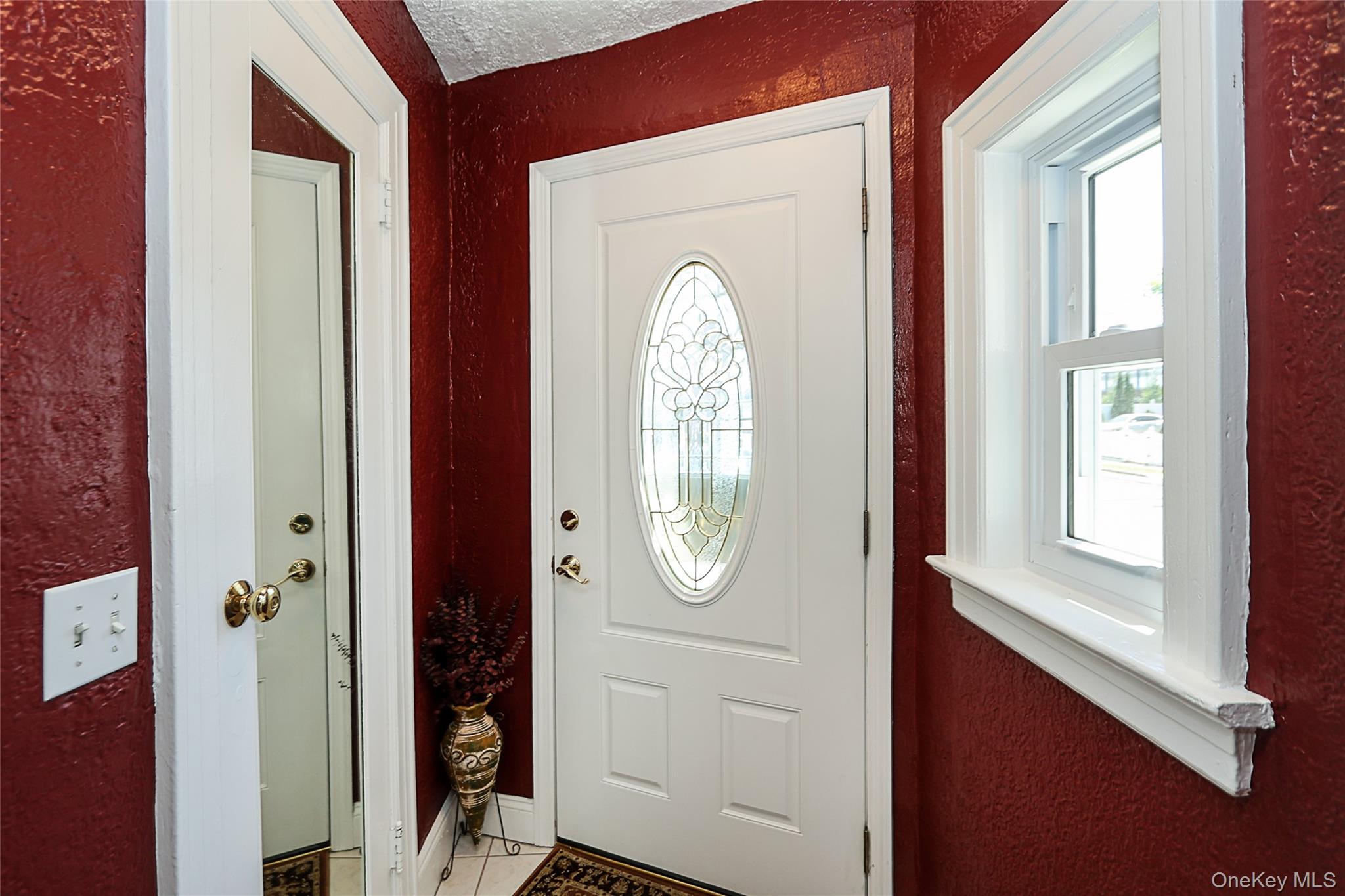 95-20 239th Street Property Photo 3