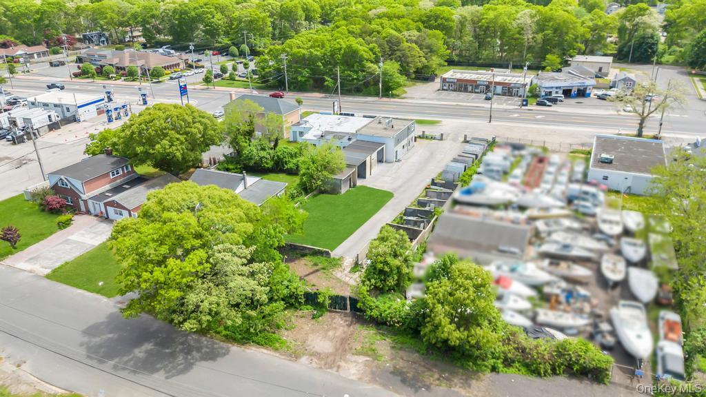 1189 Montauk Highway Property Photo 3