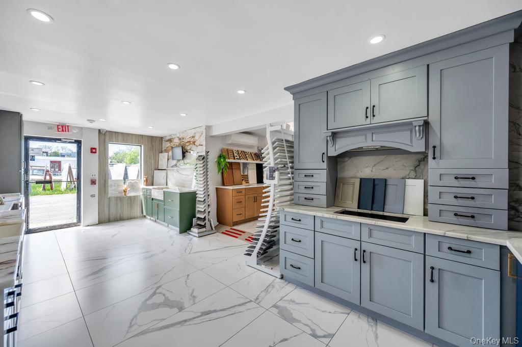 1189 Montauk Highway Property Photo 15