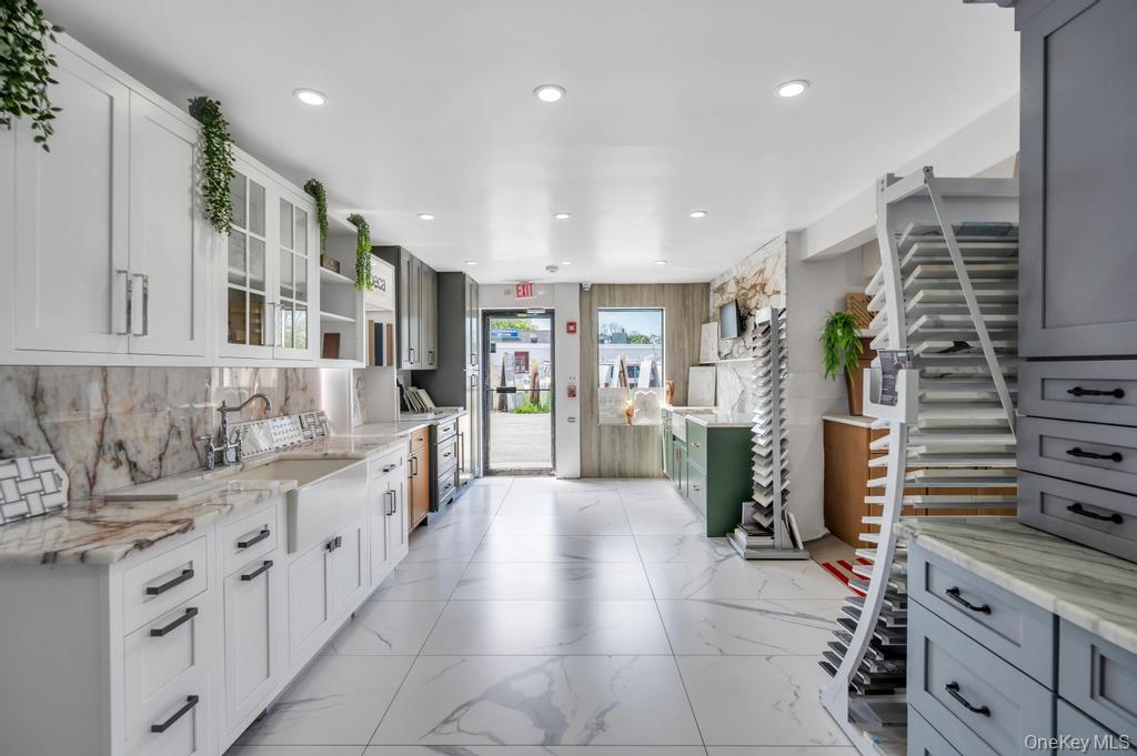 1189 Montauk Highway Property Photo 16