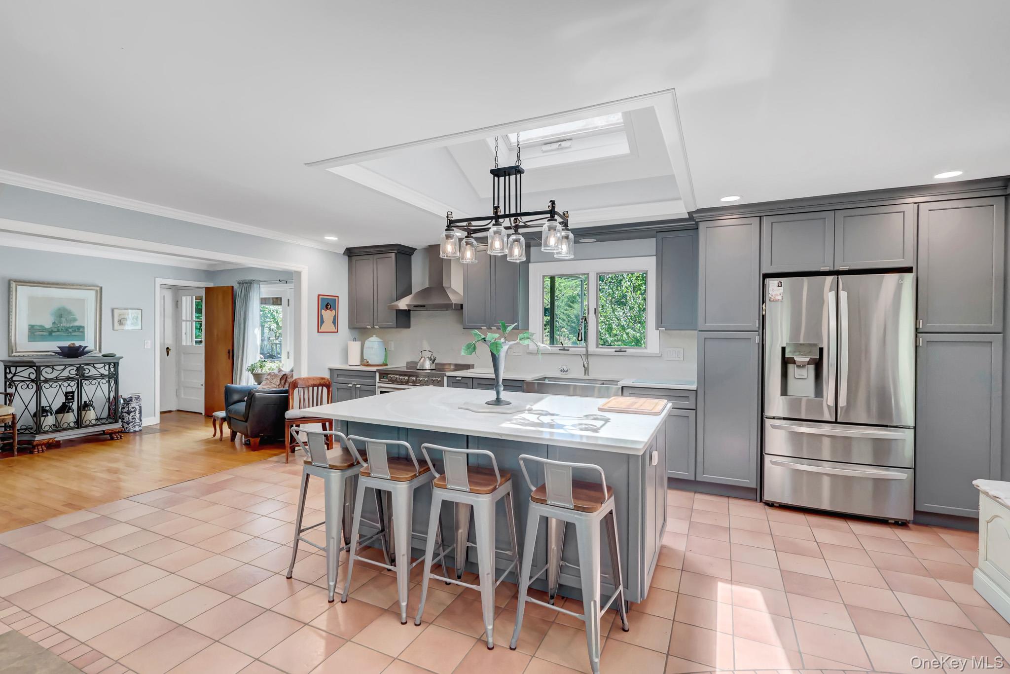 100 Elwood Road Property Photo 7