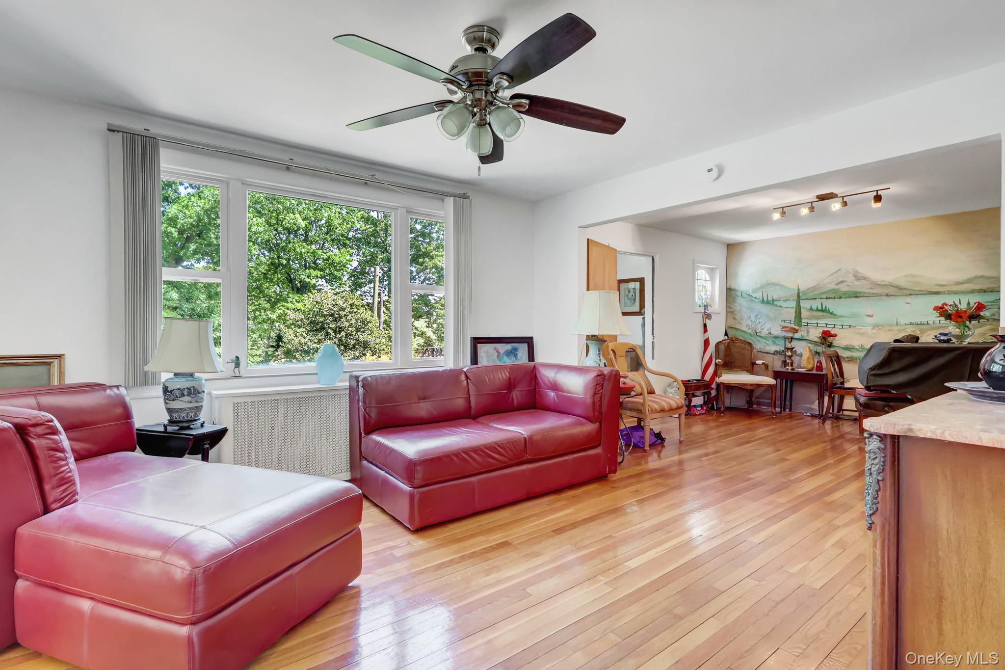 100 Elwood Road Property Photo 11